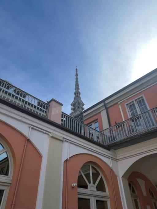 Ai Piedi Della Mole Apartment Turin Exterior photo